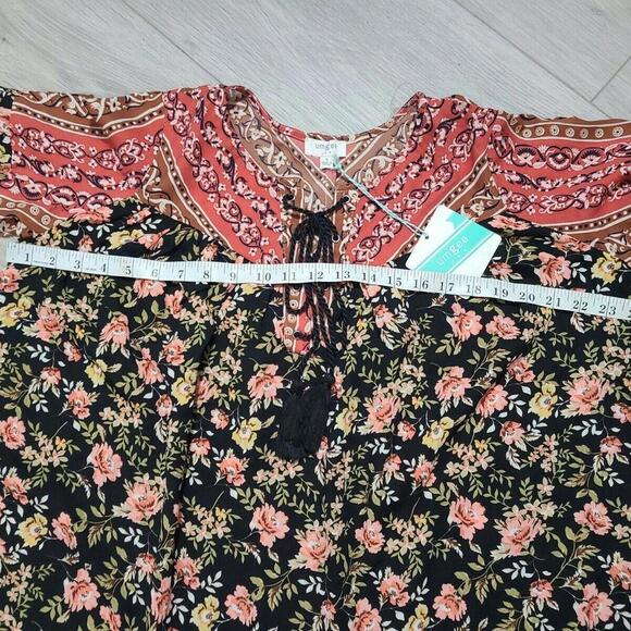 Umgee Dress Small Boho Floral Black Lace Up V Neck NWT - Picture 4 of 7